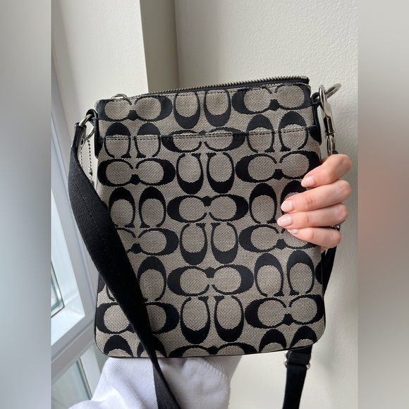 Coach Crossbody Purse - Picture 2 of 3